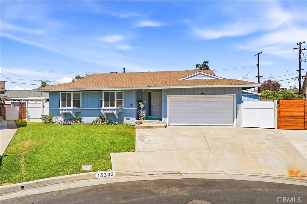 15303 Bluefield Ave