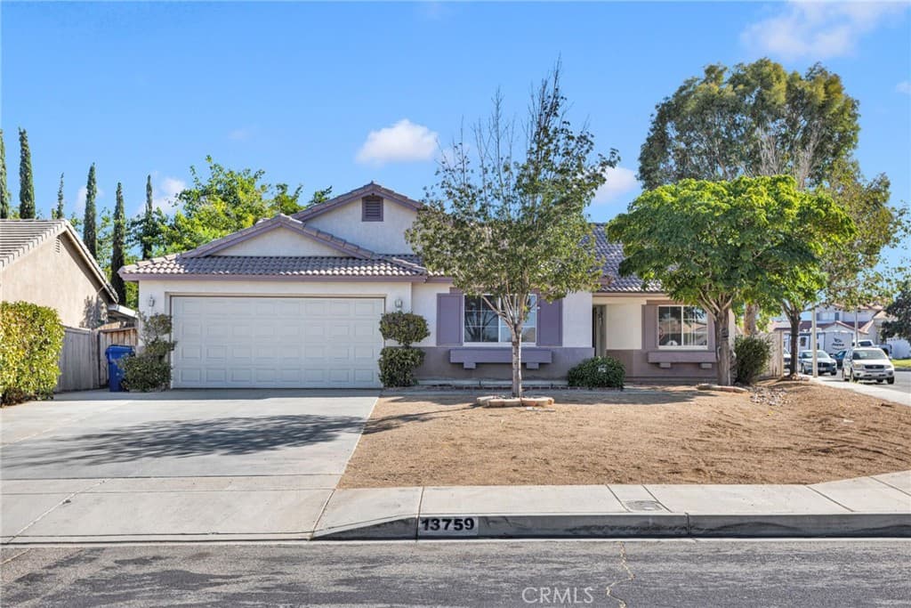 13759 Clear Valley