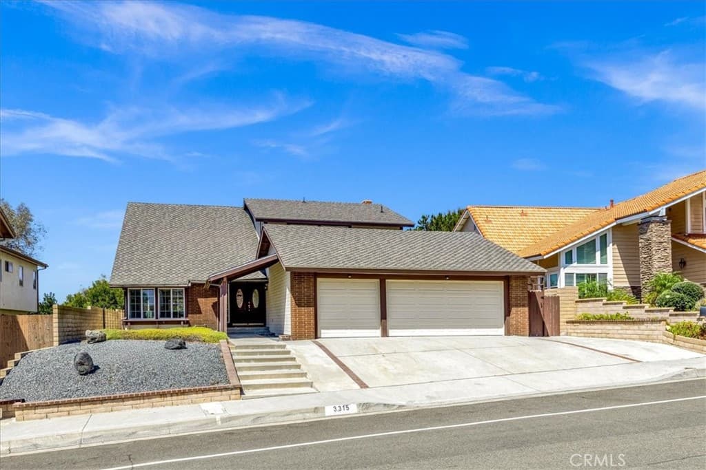 3315 Hawkwood