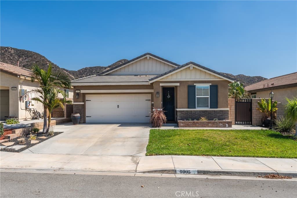 4005 Scarlet Oak Court