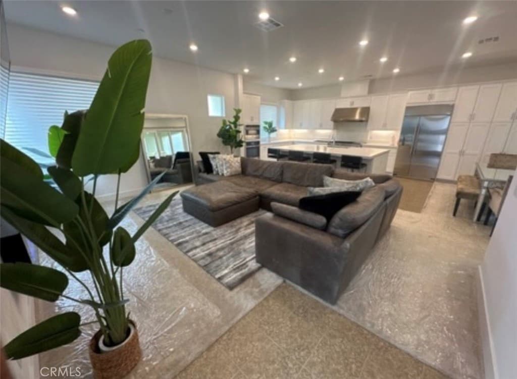27148 Skyland