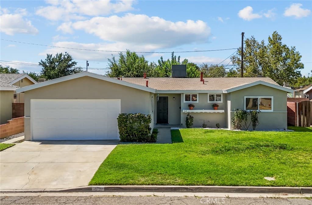 512 E Lingard