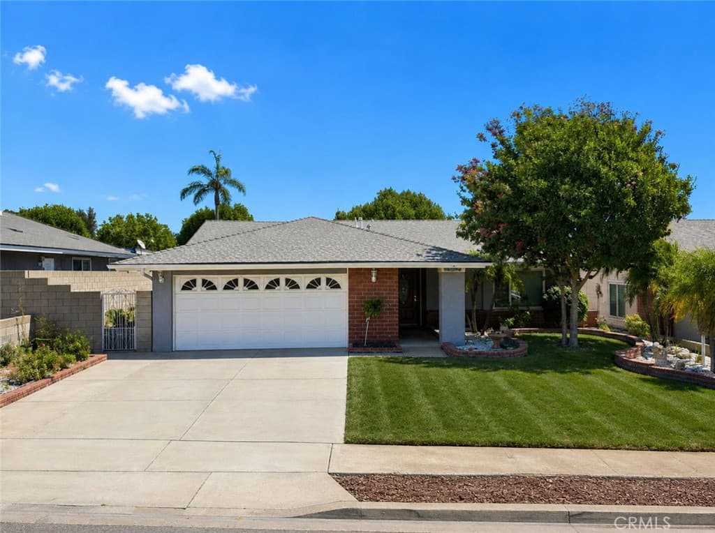 1472 Francis