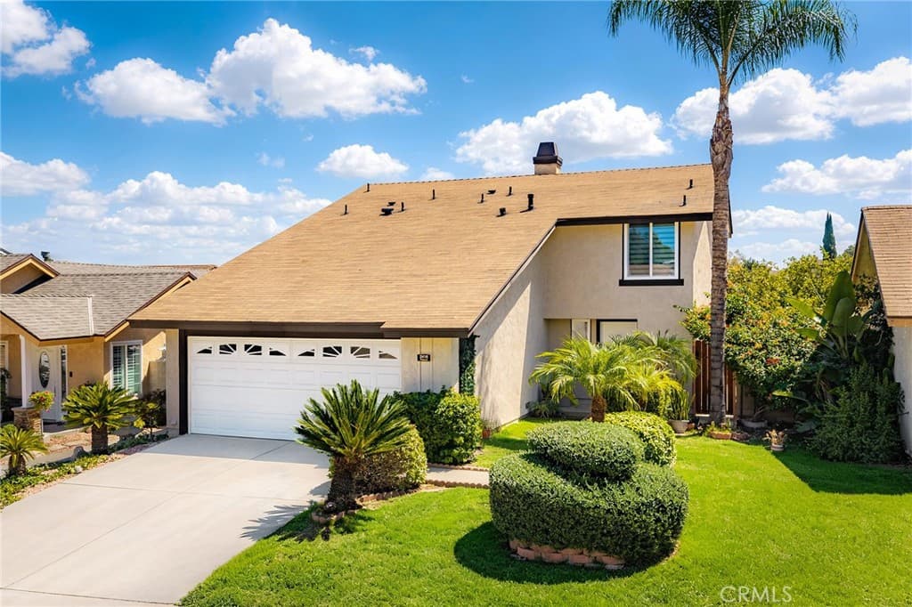 2416 Flora Street