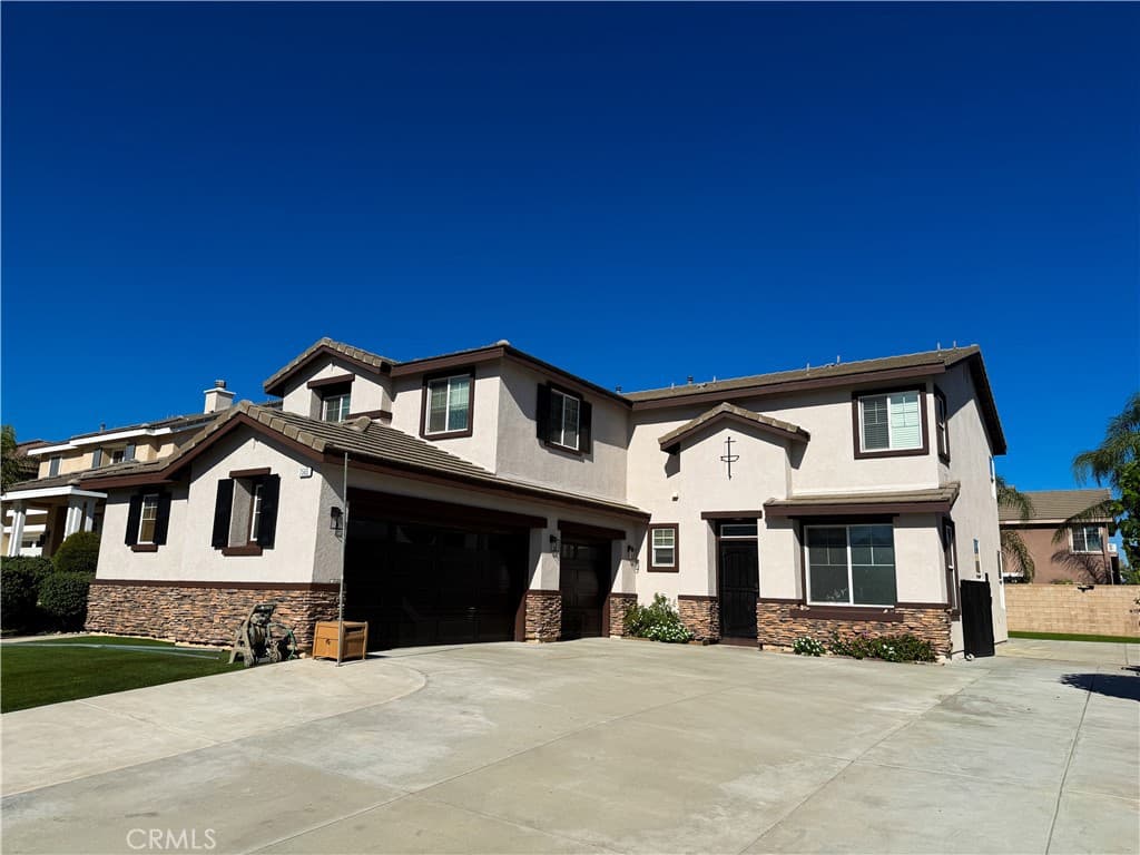 7565 Blue Mist Court