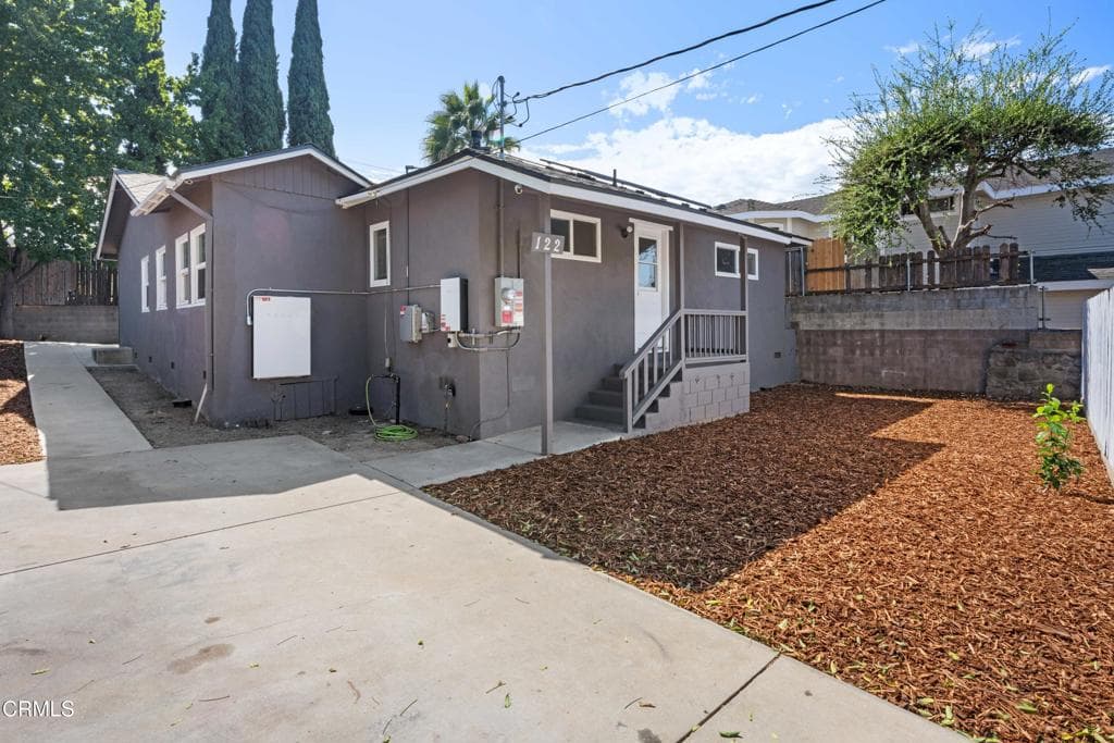 122 & 126 Bundren Street
