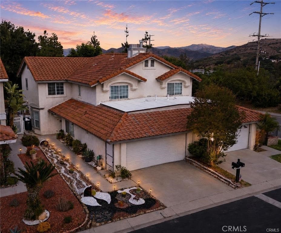 5304 Francisca Way