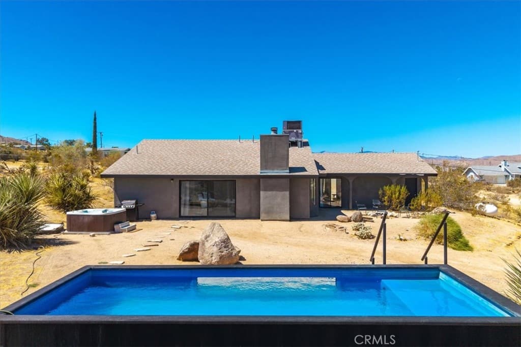 7119 Saddleback Road