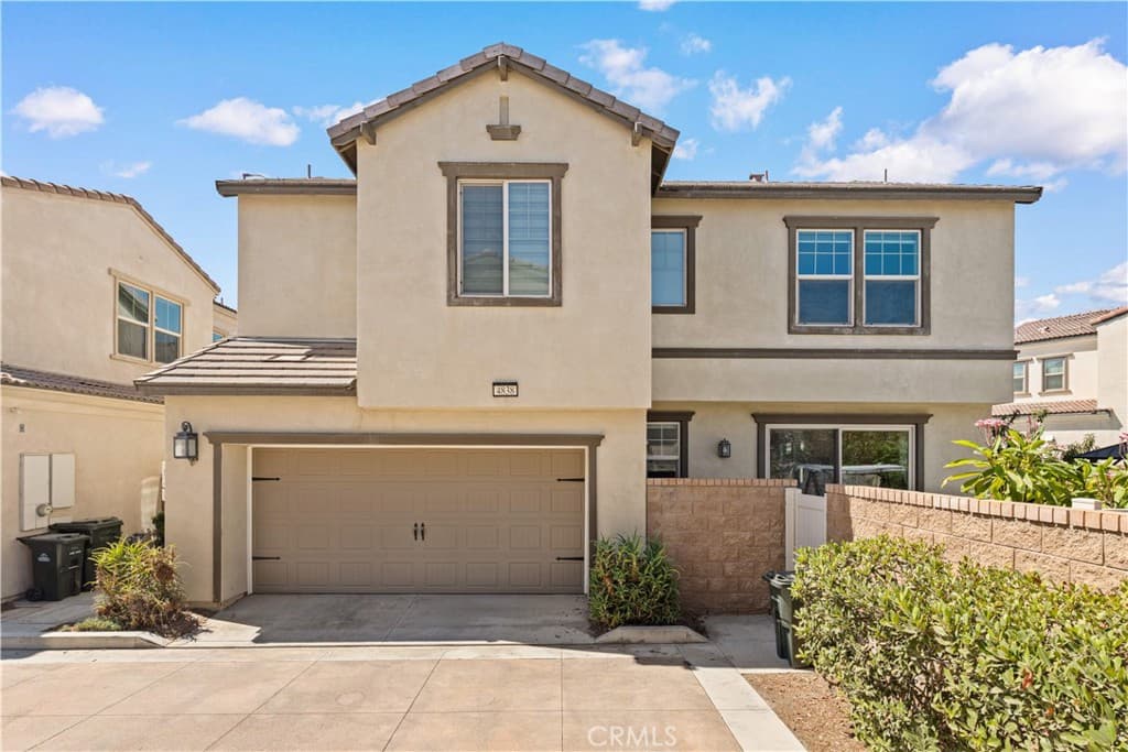 4838 S Monarch