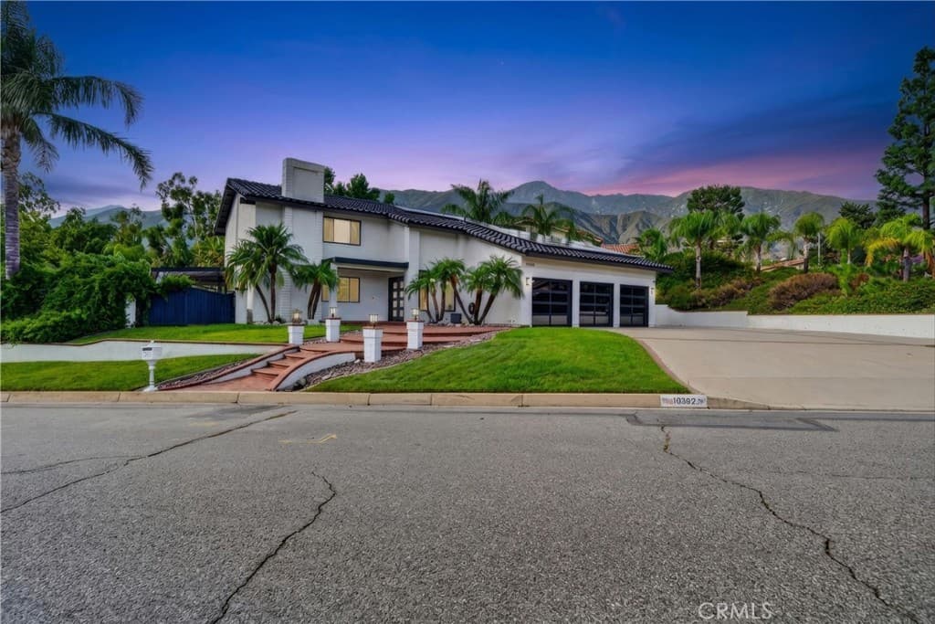 10302 Carrari