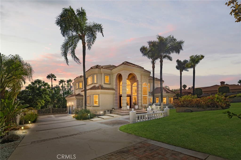 10939 Deer Canyon Drive