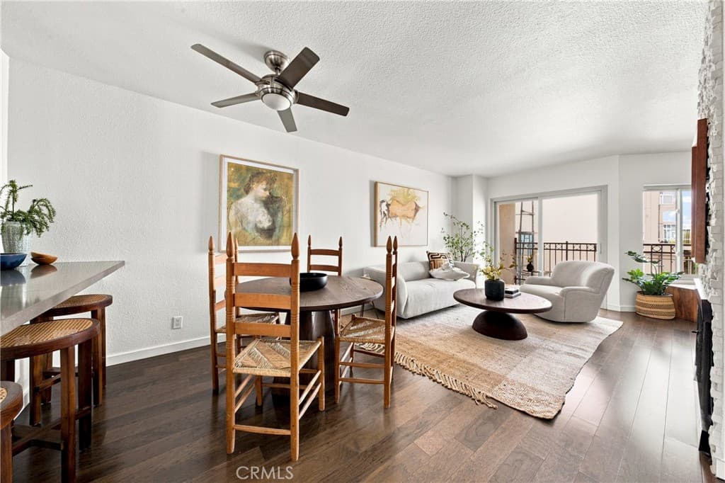 141 S Clark Drive 422
