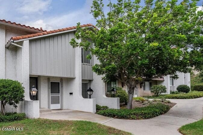 242 Green Lea Place