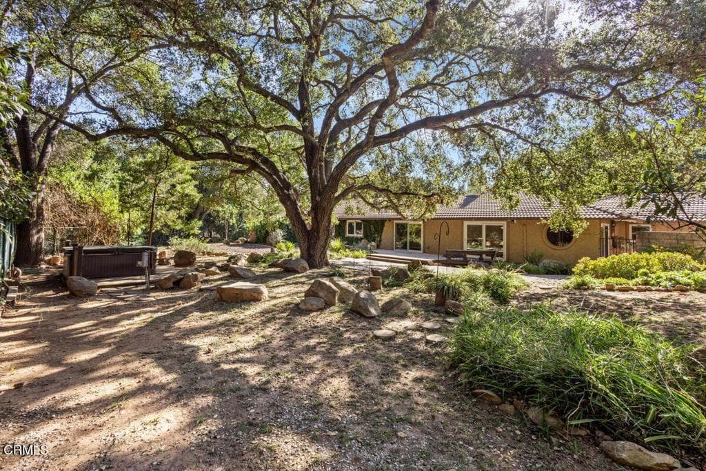1230 Foothill Road