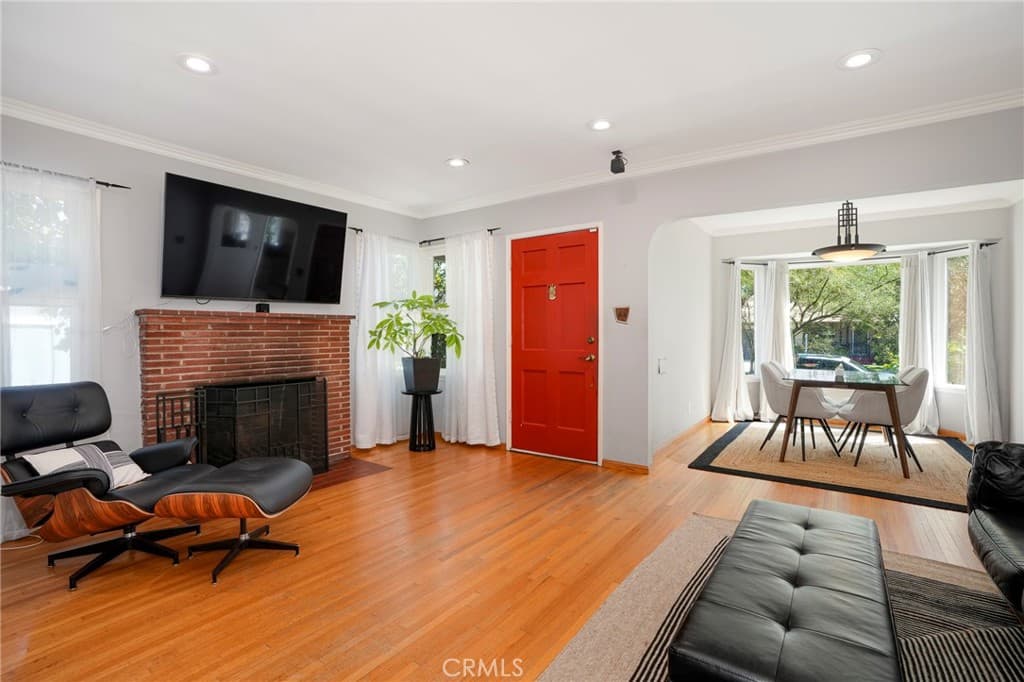 137 N Berkeley Avenue