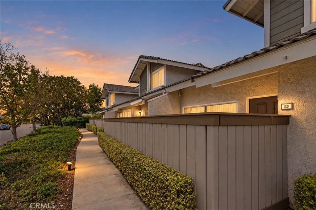 1109 Golden Springs Drive D