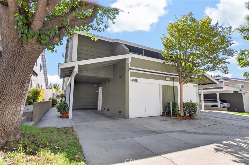 14168 Oro Grande St.