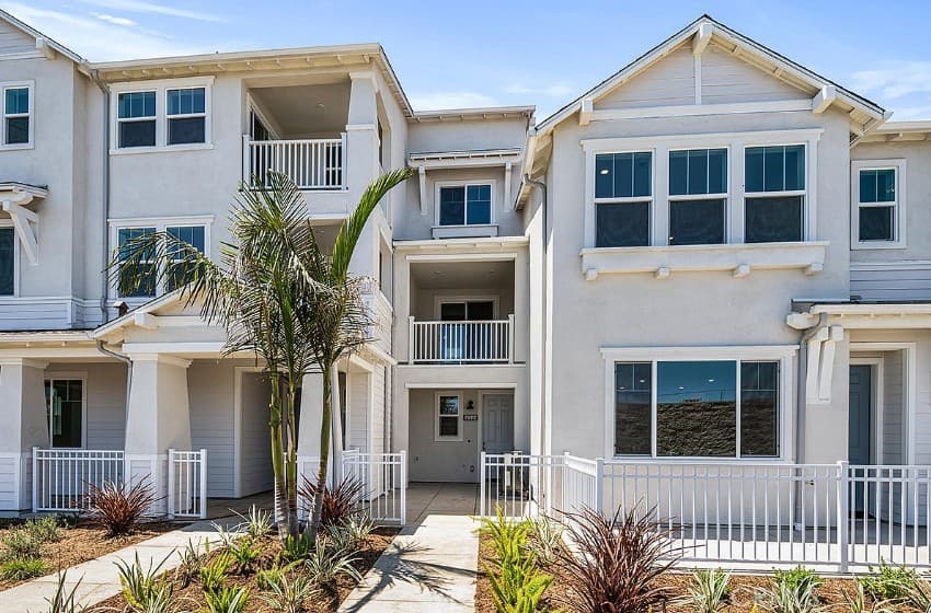 2472 Haley Point Drive 104