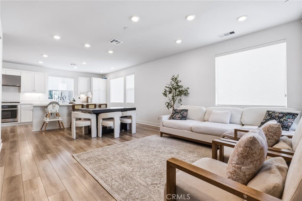 26799 Keystone