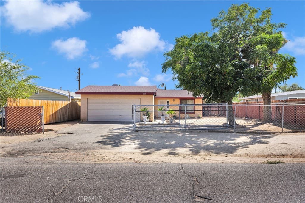 16165 Pine