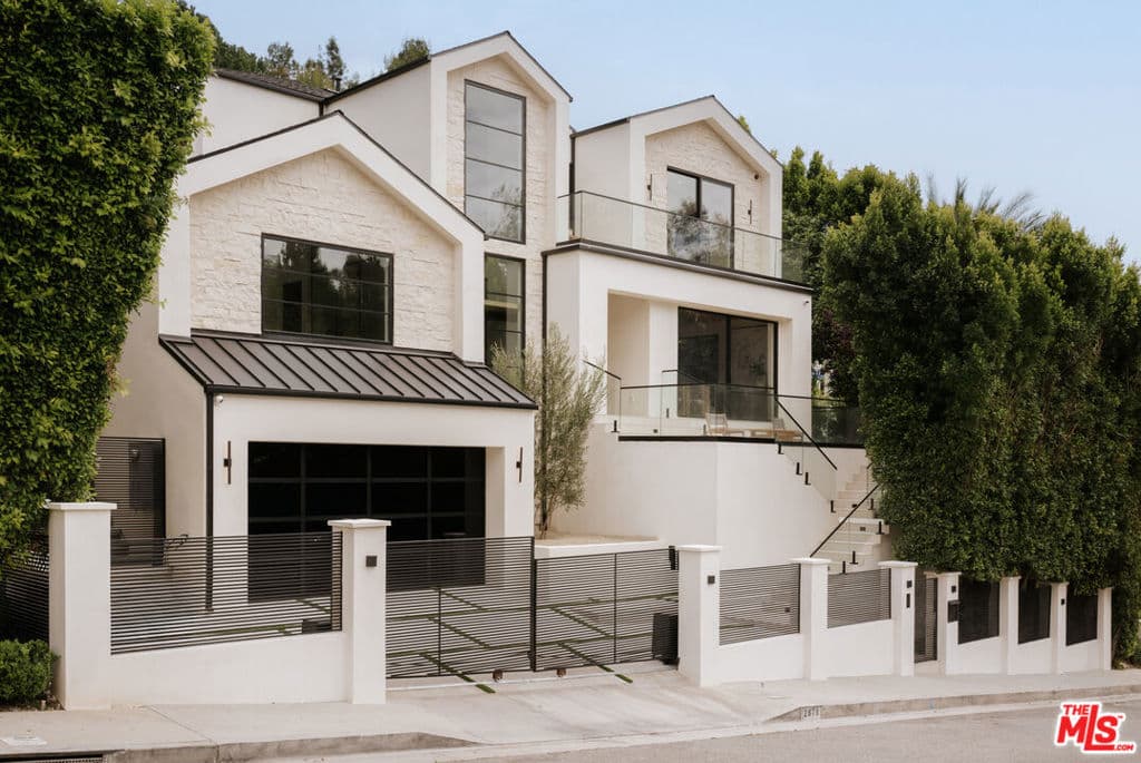 2878 Deep Canyon Drive