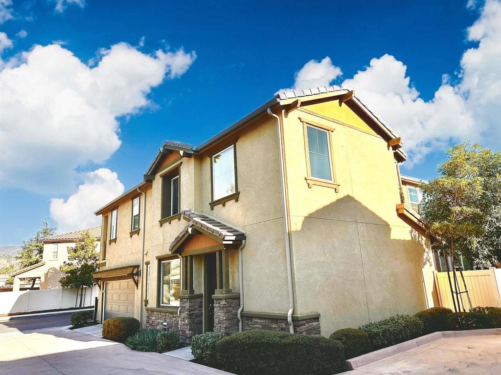 7918 Chaparral