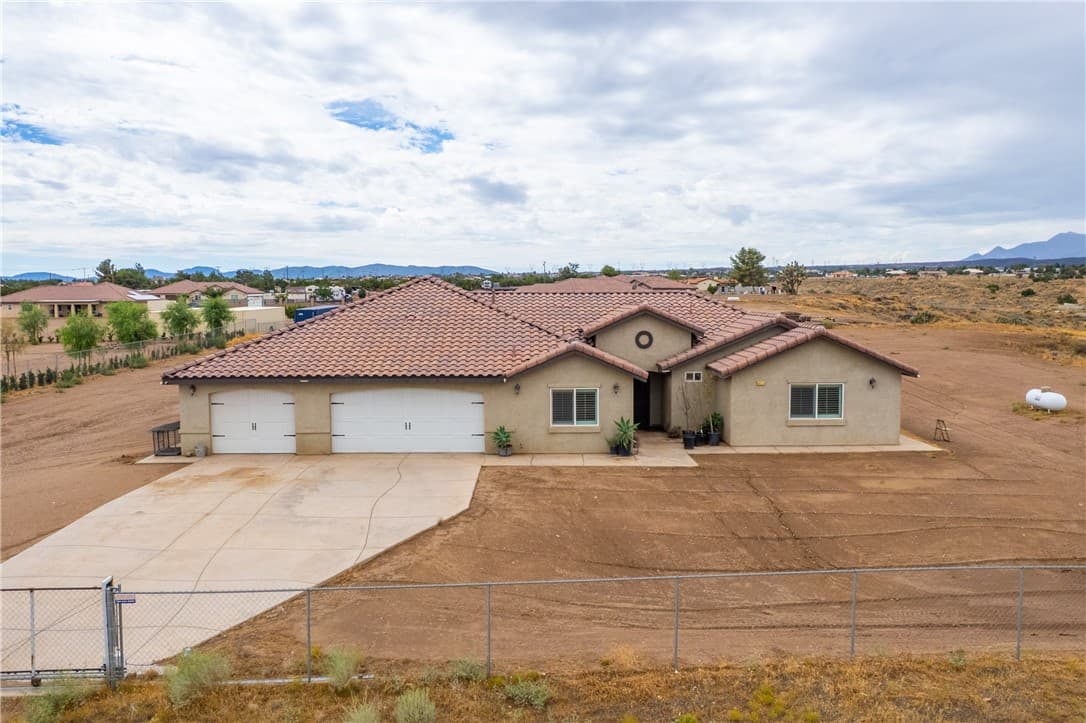 10215 Nielson