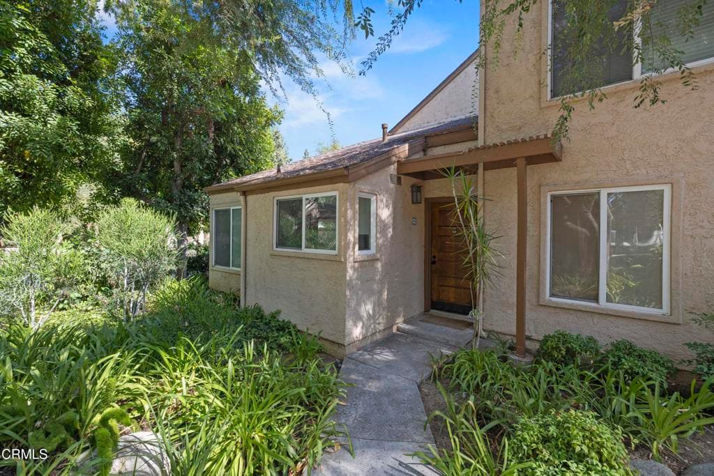 22330 Victory Boulevard 604