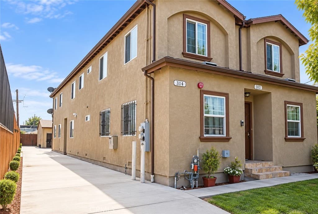 314 W 56th