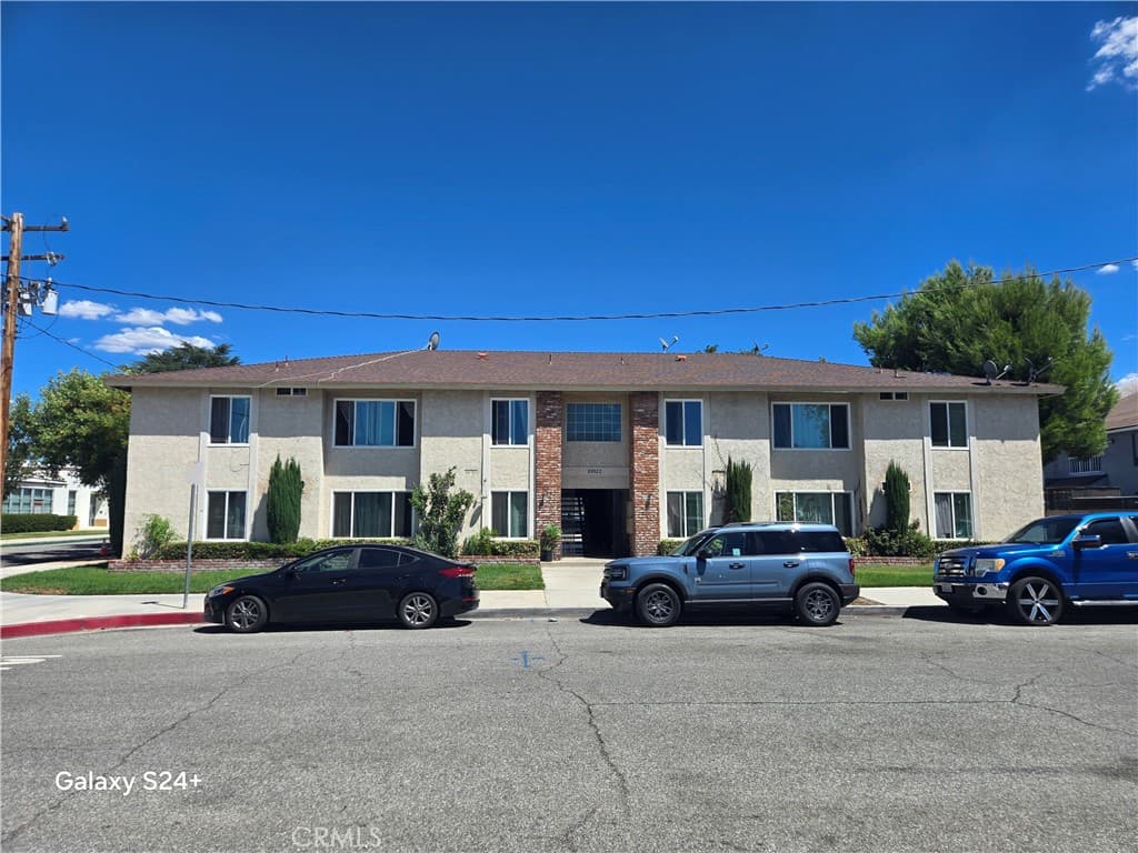 24522 Chestnut