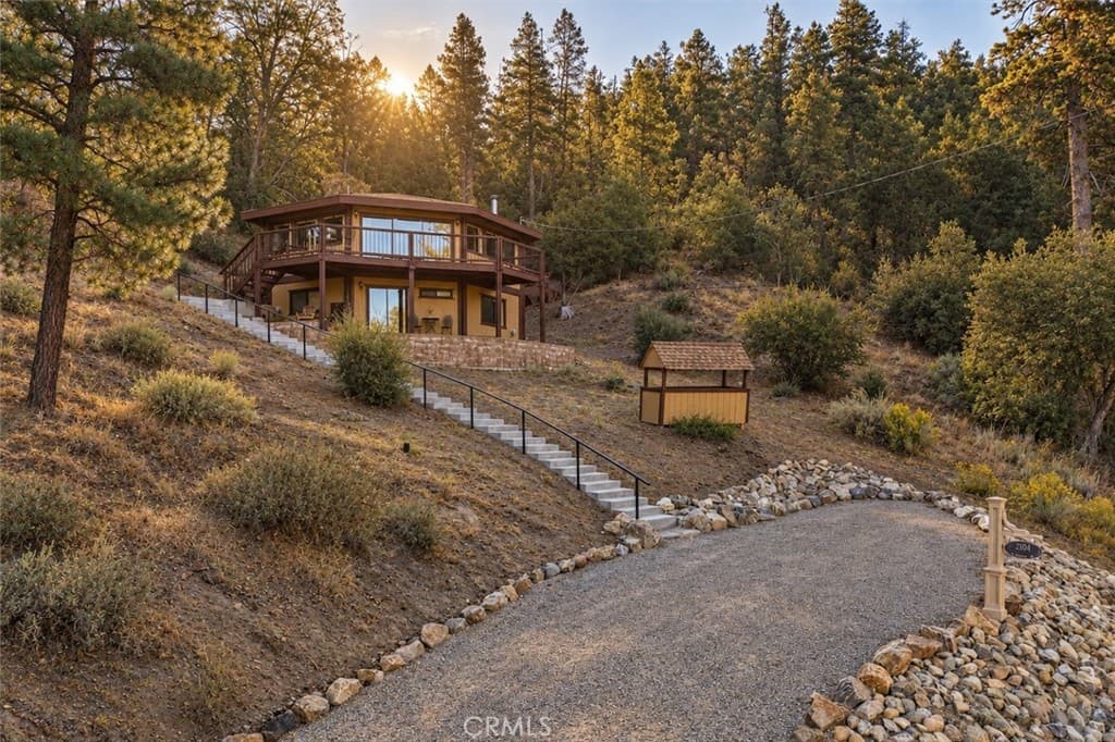 2104 Ironwood Drive