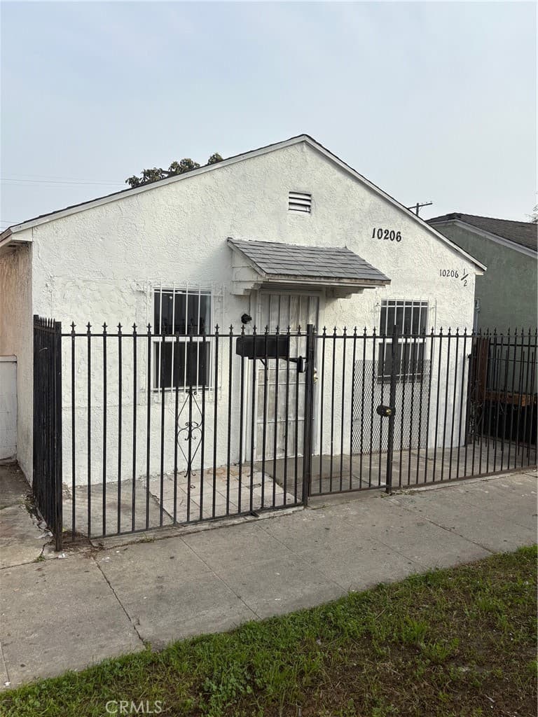 10206 S Vermont