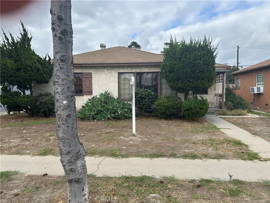 9614 Rosecrans