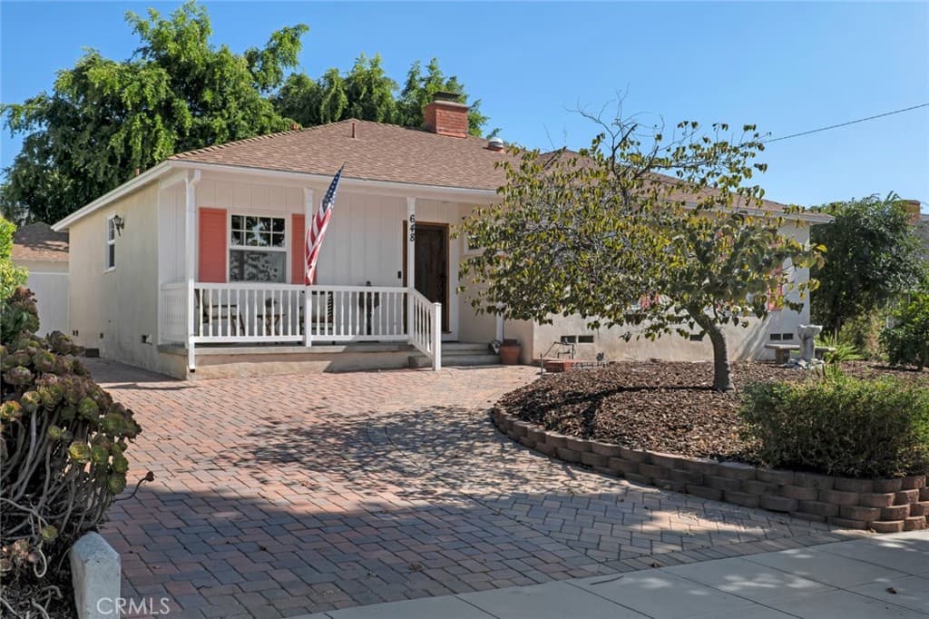 648 Tufts Avenue