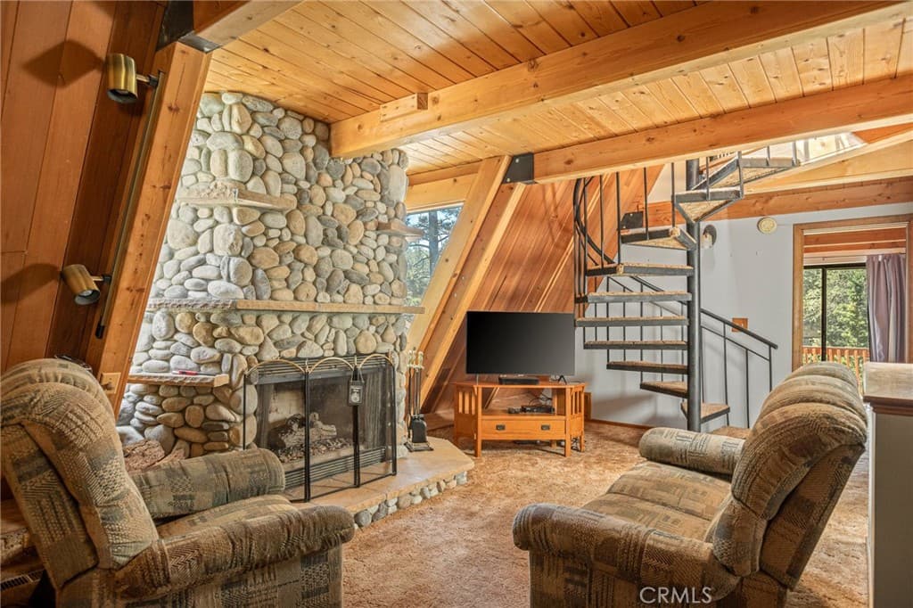2396 Ridge Drive
