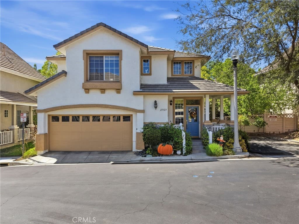 27123 Saddlepeak Trail