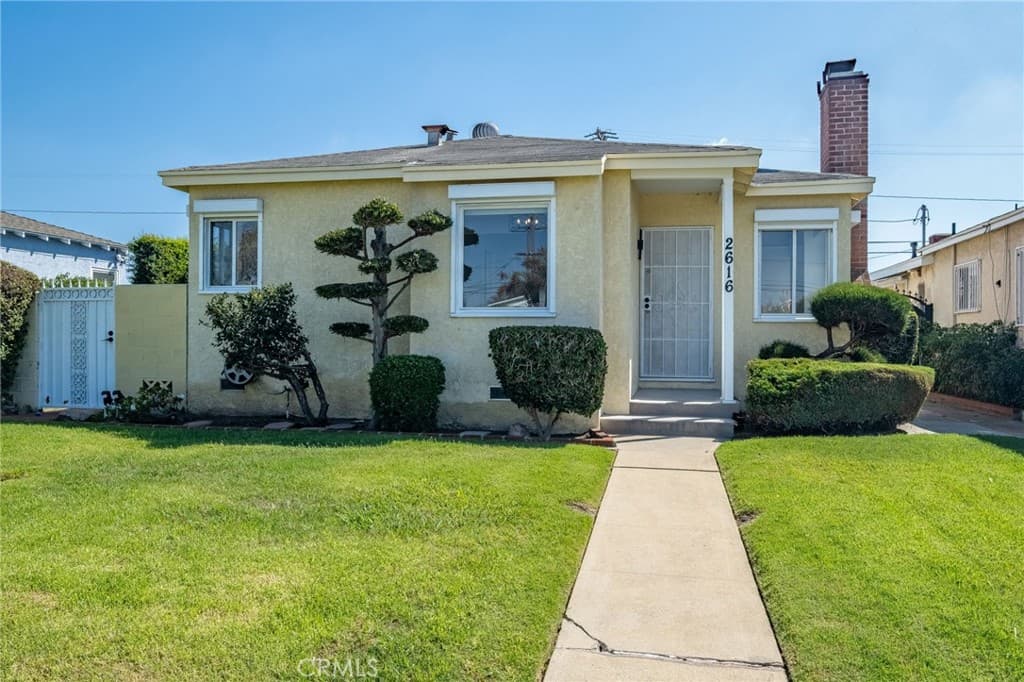 2616 W 154th
