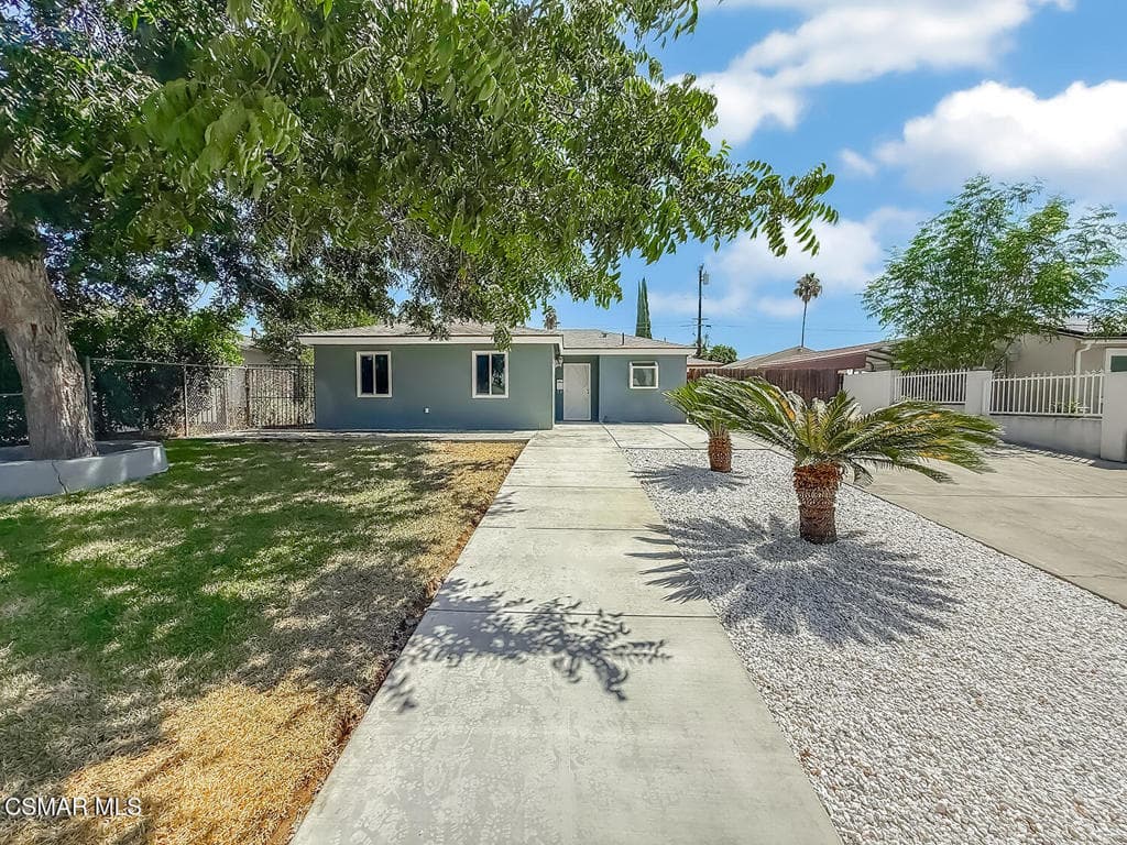 5238 N Calera Avenue