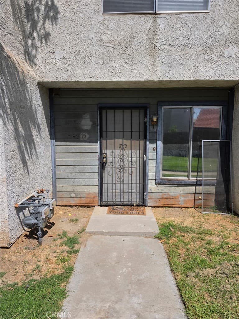 1565 Coulston Street 15
