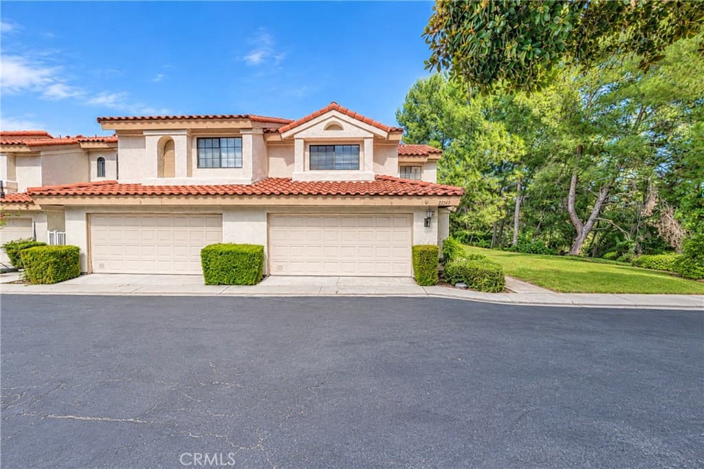 22915 Colombard Lane 4