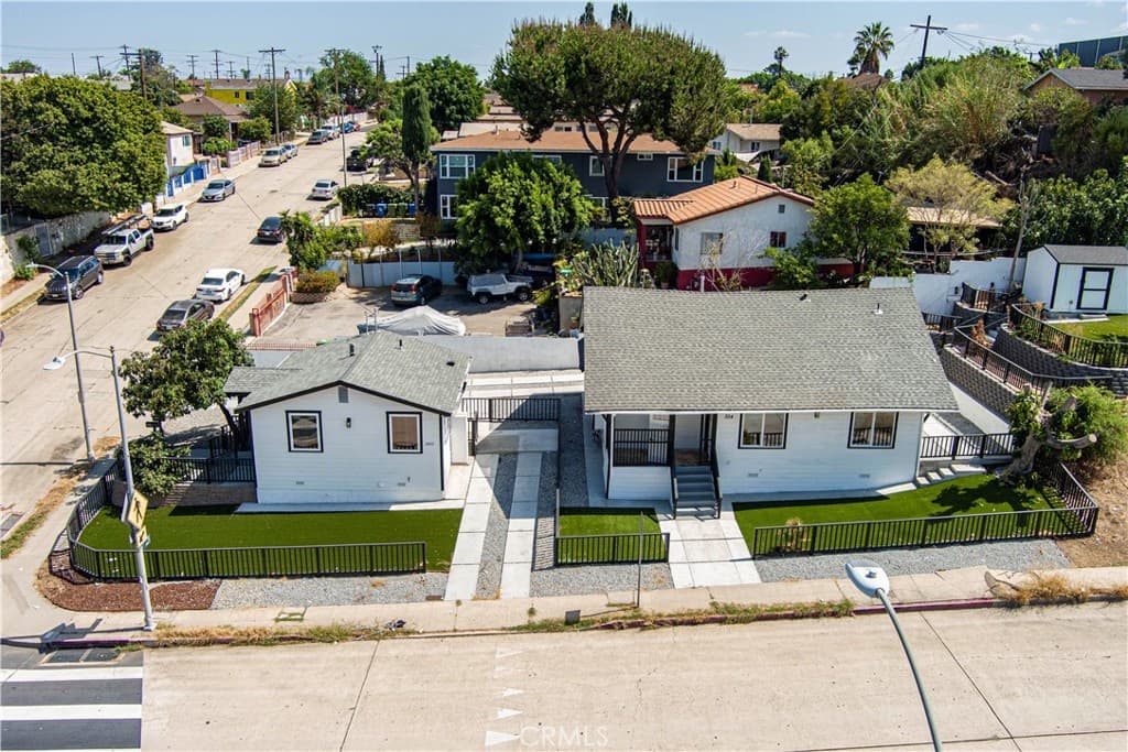 304 S Lorena Street