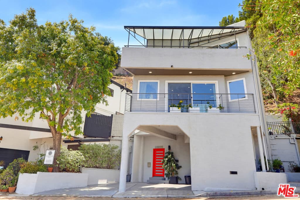 2251 Lyric Avenue