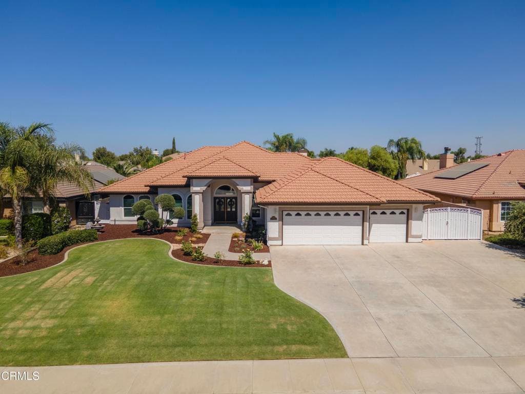 13806 Table Rock Avenue