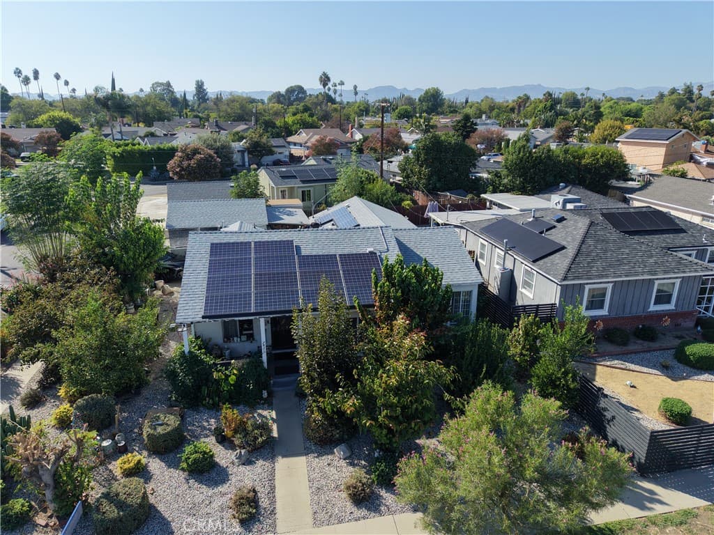 7431 Topeka Drive