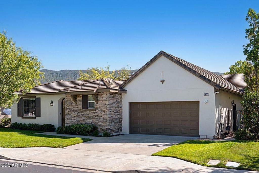 1575 Silver Shadow Drive