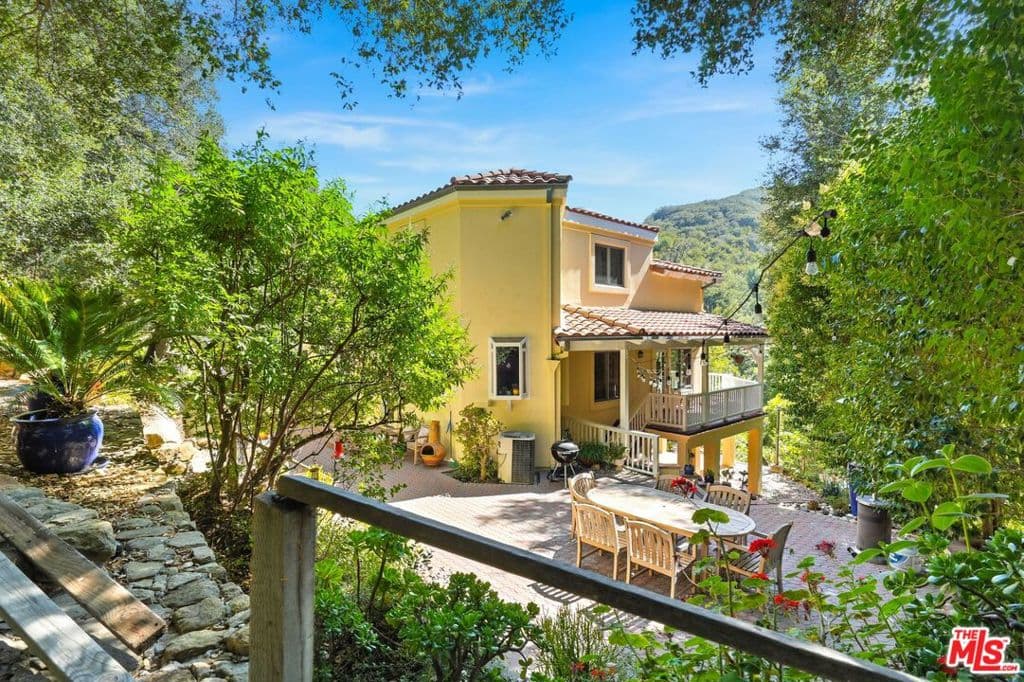 774 Old Topanga Canyon Road