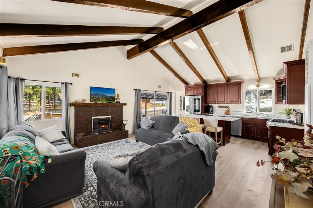 307 Arroyo Dr