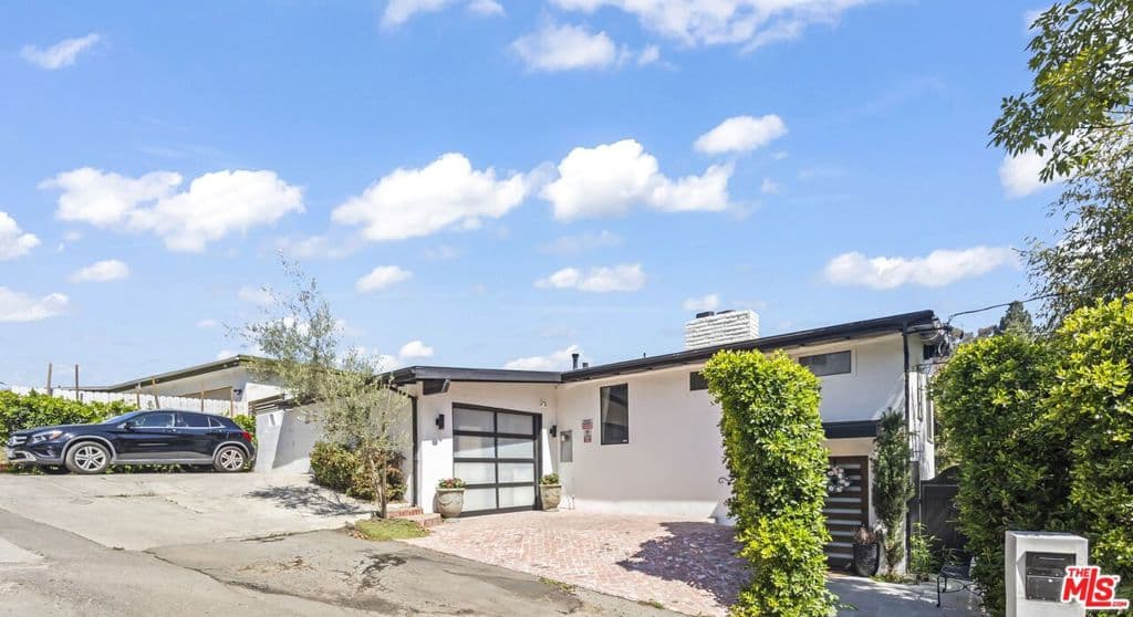 6335 Grape Place