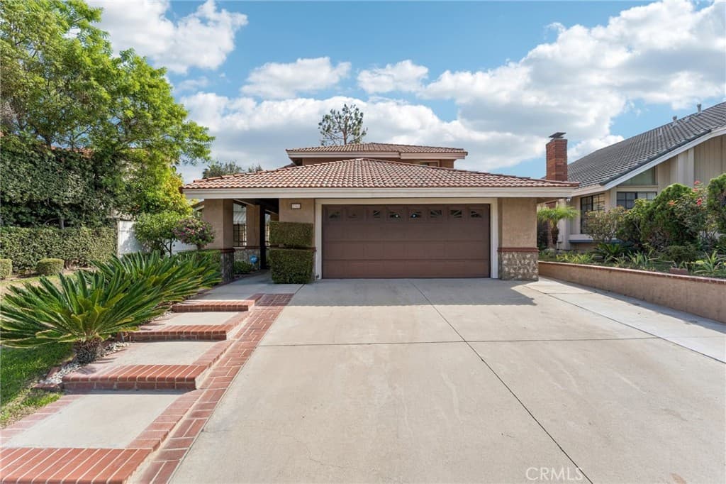 16 Sunset Ridge
