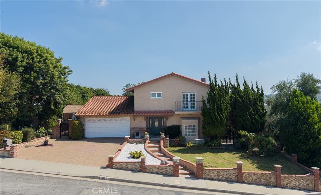 2122 Weeping Willow